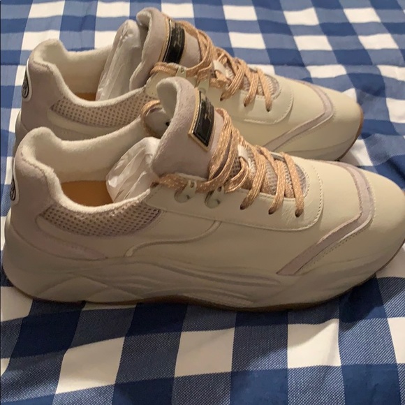 Brand New Scotch & Soda Sneakers - Picture 6 of 10